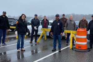 COVID-19: Suffolk Officials, Police Deliver Food, Thank Workers At Testing Center