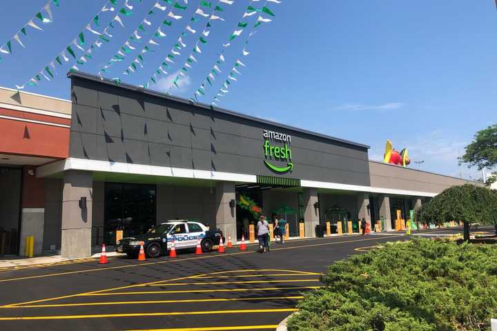 Amazon Fresh Opens In Paramus: Here's How It Works (PHOTOS)