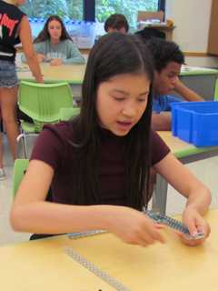 Irvington Students Learn How To Build Robots