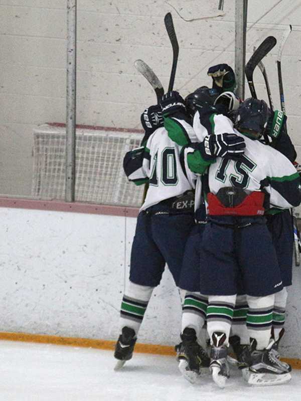 Mount Pleasant Ice Cats Knock Off Byram Hills