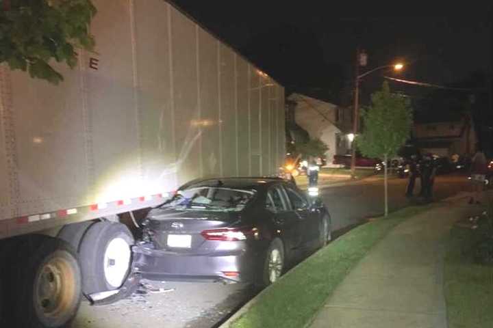 Tractor-Trailer Bound For Amazon Plant Creams One Car, Damages Others In South Hackensack
