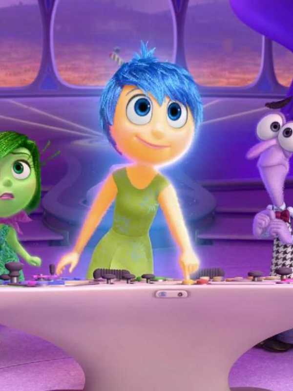 Waverly School PTA Screens  'Inside Out'