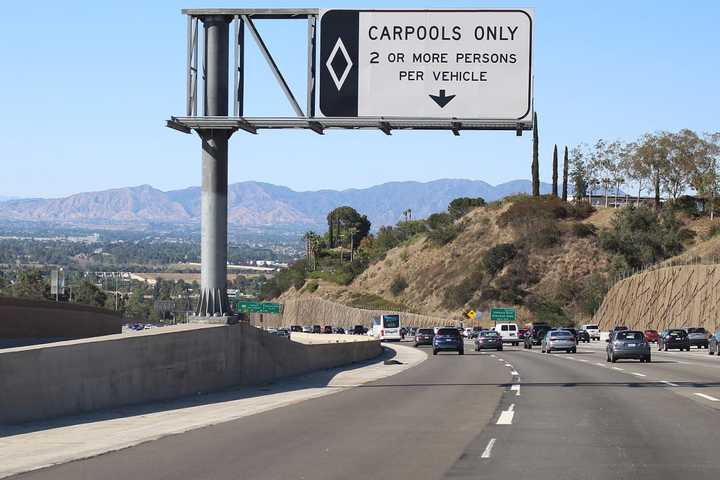 Baby On Board? New VA Bill Would Count Fetus As Passenger In HOV Lanes