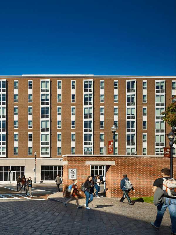 New Iona Dorm Opens In New Rochelle With City-Style Apartments, Stores
