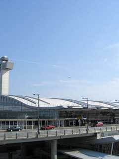 Danbury Woman Asked To Bring Loaded Guns Onto Plane, Police Say