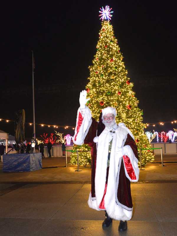 Winter Wonderland Returns To Kensico Dam Plaza