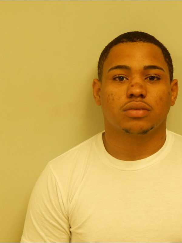 New York Men Charged With Passing Counterfeit Bills In Westport