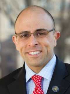 Shelton Reps. Support Expansion Of Criminal DNA Sample Bank