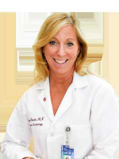 From The Hospital To The Track, WMC Nurse Draws On Patient Inspiration