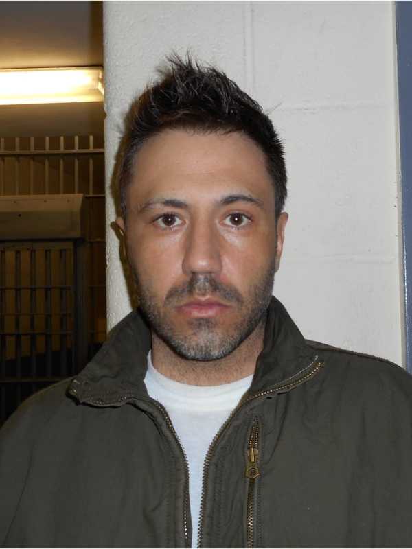 Westport Cops: Contractor Arrested — Again — For Taking Payment For No Work
