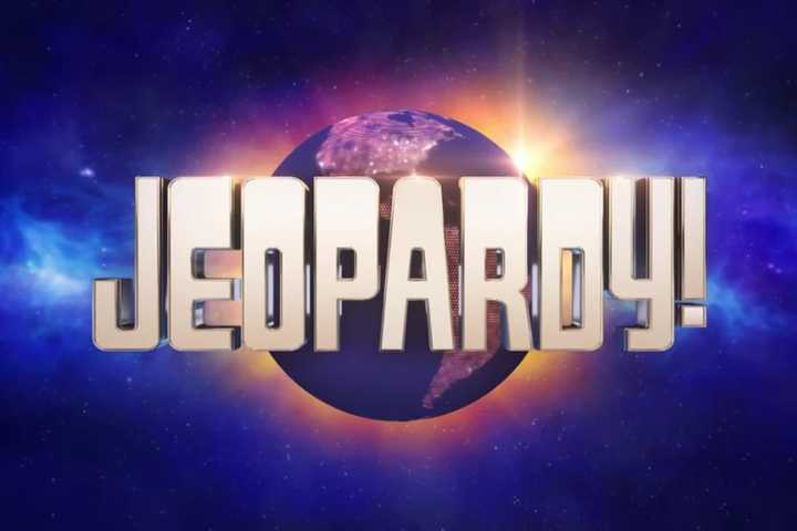 Framingham-Born Sports Commentator Wins 'Celebrity Jeopardy!' On Buzzer Beater Question