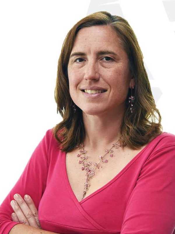 Hyde Park Nurse Keeps On Running