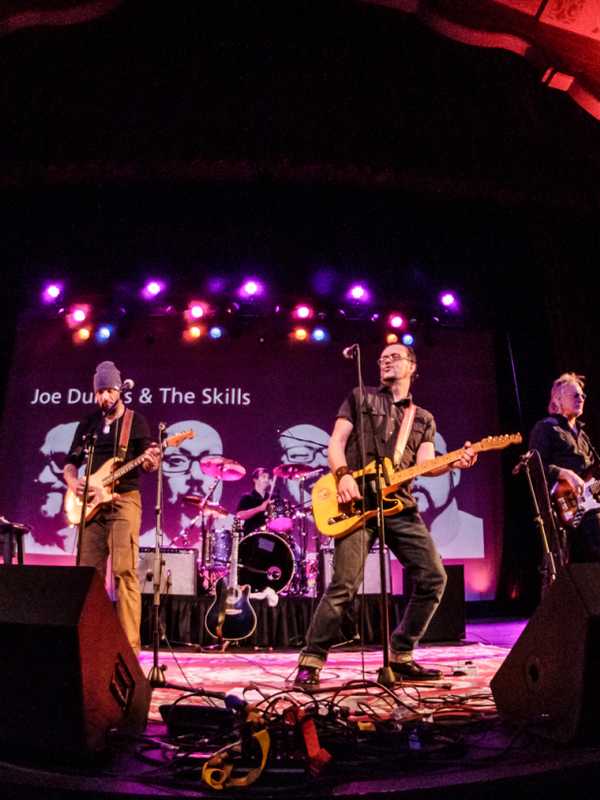 Peekskill's Joe Duraes & The Skills Opens For Gin Blossoms At Paramount
