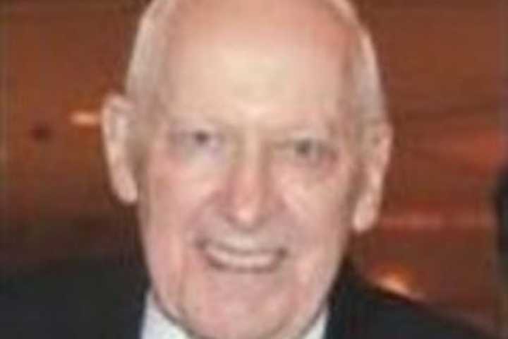 Emmy Winner John G. Wells, 94, Of Ridgewood