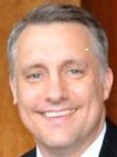 Stamford's Westhill High School To Be Involved In Basketball Fundraiser