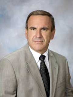 Newtown’s Erardi Named CT Superintendent Of The Year