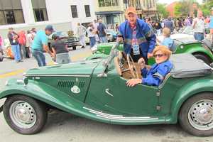 Peekskill Filled With Classic Cars At Vintage Grand Prix