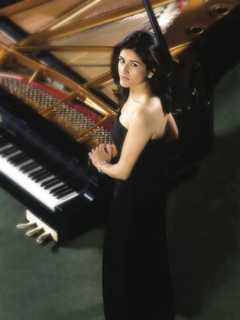 Pianist Priya Mayadas To Perform At Fort Lee Public Library