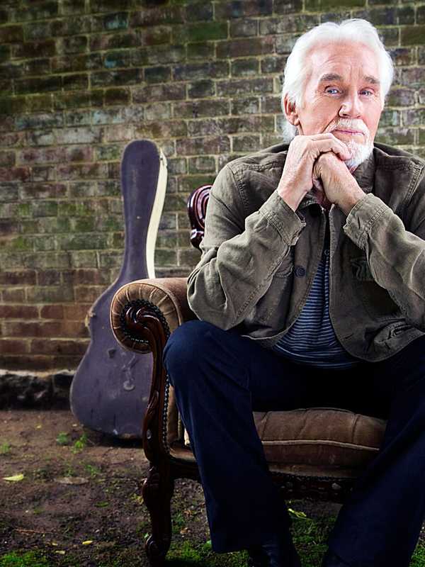Kenny Rogers Farewell Tour Stops By Ridgefield Playhouse Gala