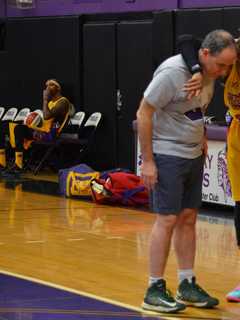 Harlem Wizards Game In New Rochelle Benefits Habitat For Humanity