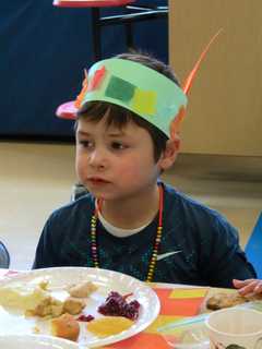 Briarcliff Kindergartners Celebrate Thanksgiving With Meal, Costumes, Songs