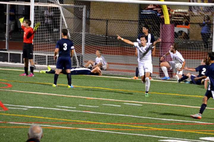 Valhalla Senior Honored As Soccer Player Of The Week 