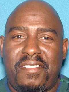 Police: Glen Rock Man Lunges At Hackensack Car Dealer Employee With Knife In Parking Dispute