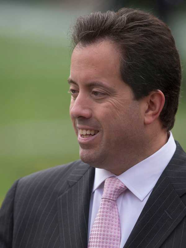 Meet Sportscaster Kenny Albert, Closter Resident, In North Jersey