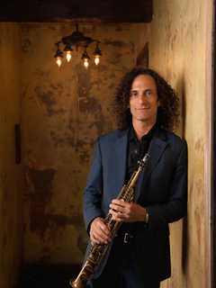 Kenny G Performs Holiday Show At Ridgefield Playhouse