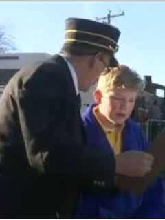 Polar Express Train Ride Takes Kingston Kids To North Pole 