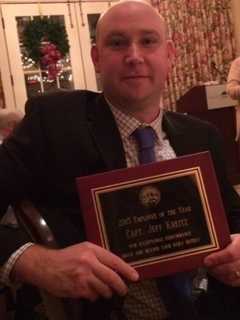Ridgefield Officer Jeff Kreitz Becomes Town Employee Of The Year