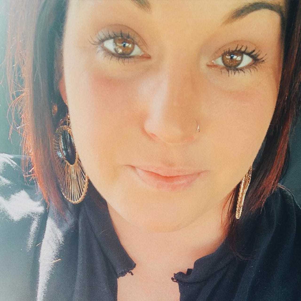 Firey Friend To All 32 Year Old Northern Virginia Woman Dies