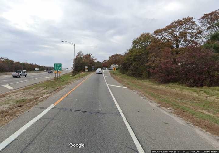 Long Island Expressway Exit 62 in Holtsville