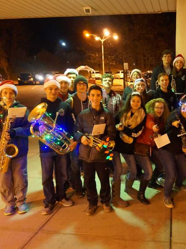 Yorktown Students Spark Smiles At Holiday Electric Lights Parade