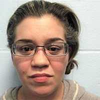 Englewood PD: Shoplifter Leaves Daughter, 9, Behind