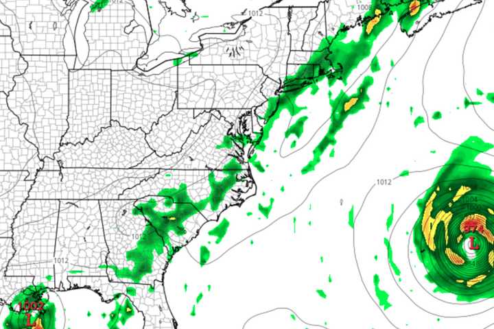 HURRICANE WATCH: Larry 'Won't Be An Issue' For NY/NJ, Weather Experts Say