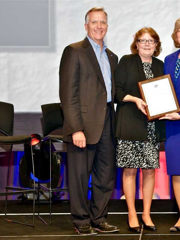 Bridgeport Hospital Nurse Honored For 'Warm Hand Of Service'