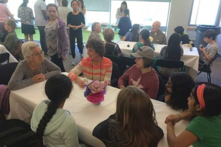 Chappaqua Students Treat Seniors To Lunch, Music