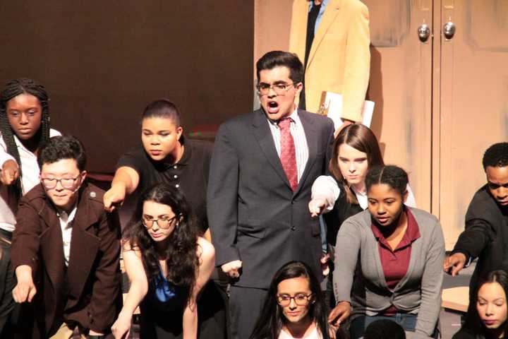PHOTOS: Englewood Students Performed 'Legally Blond'