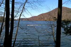 Brookfield Authorities Help Find Woman, Car Submerged In Lake