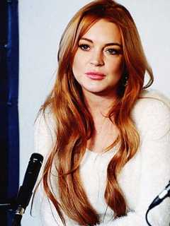 Lindsay Lohan Announces Engagement