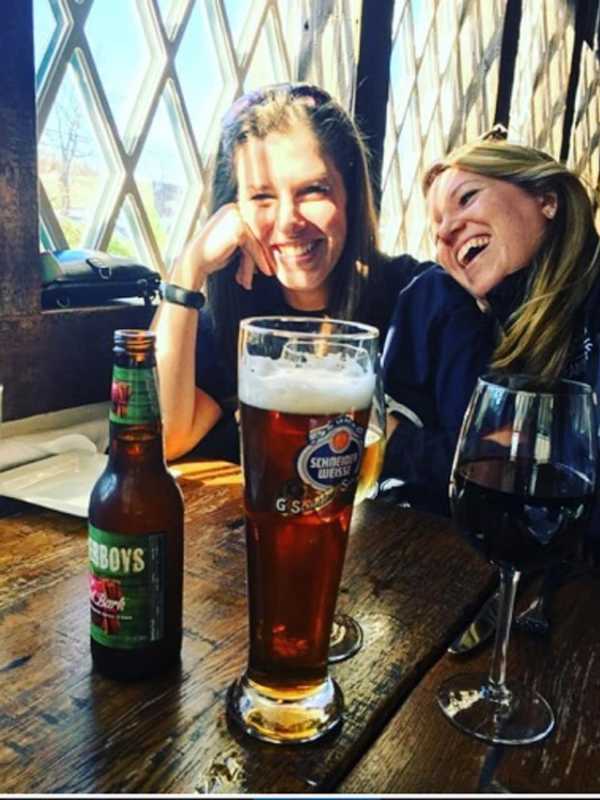 Fairfield's Little Pub Vies For DVlicous Best Craft Beer Bar Win