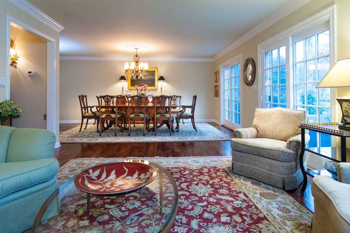 Greenwich Townhouse Offers Downtown Convenience With Green Escape