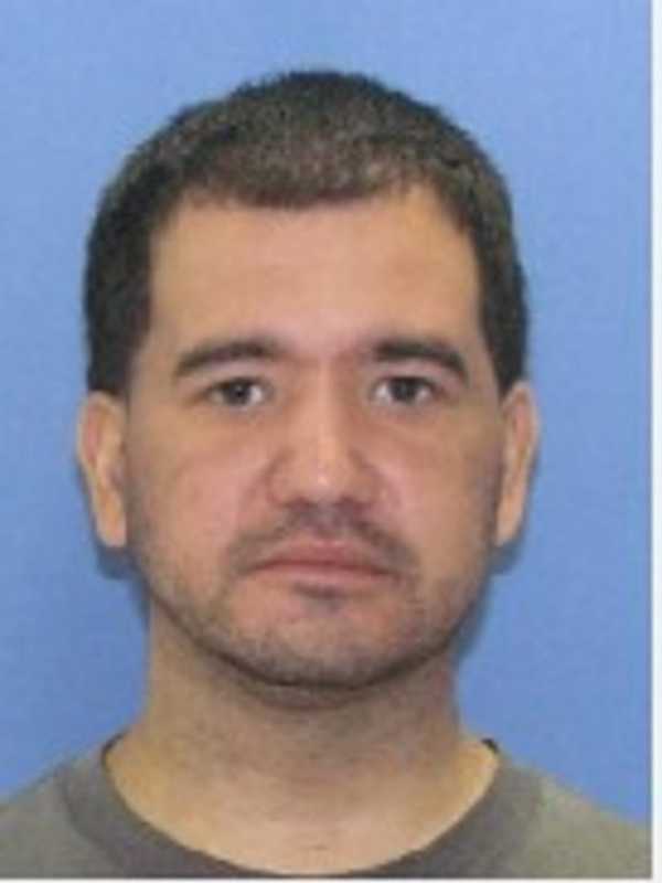 Police Search For Missing 40-Year-Old Connecticut Man