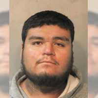 Man Exposes, Touches Himself In Front Of Teens On Long Island: Police