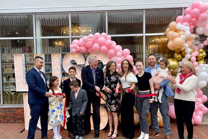 New Salon Holds Grand Opening In New Canaan