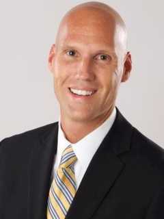 Former College Athlete Giving Tips On College Recruiting In Pleasantville