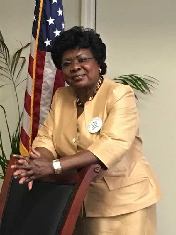 Wyandanch Schools Superintendent Suspended After School Board Vote