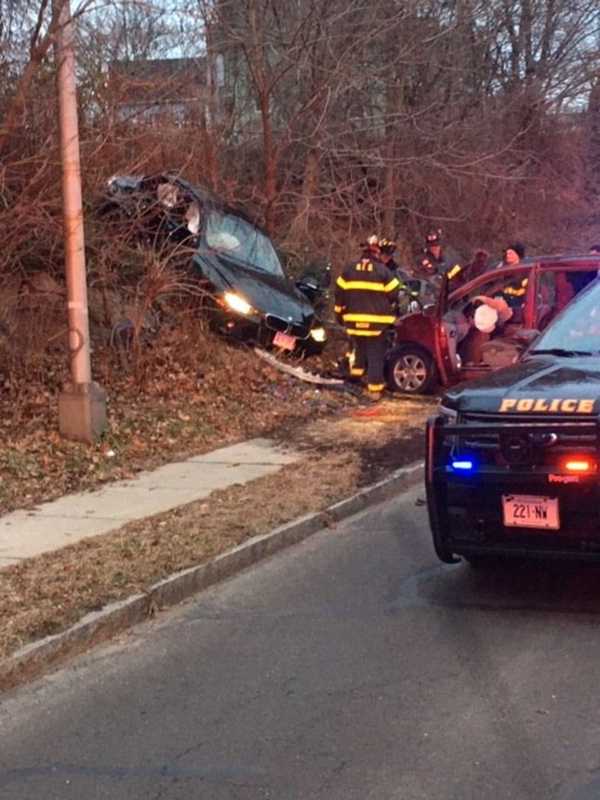 Three Injured In Multi-Vehicle Norwalk Crash