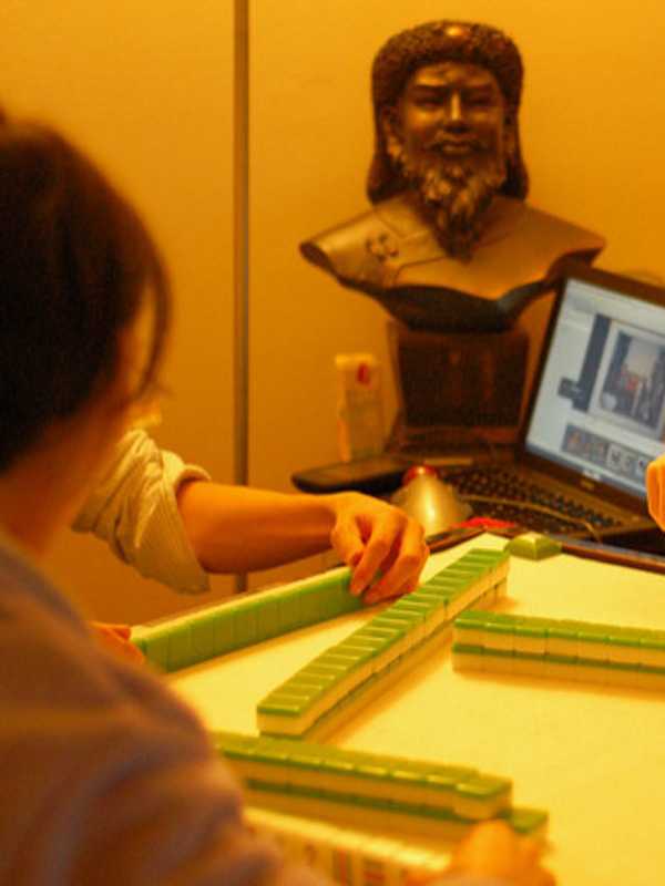Somers Library Fundraiser Features Bridge, Games At Luncheon